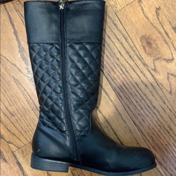 Michael Kors Boots - Picture 4 of 4